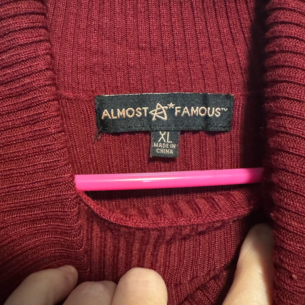 🌟🌟Almost Famous Maroon Ribbed Sweater - Picture 3 of 3